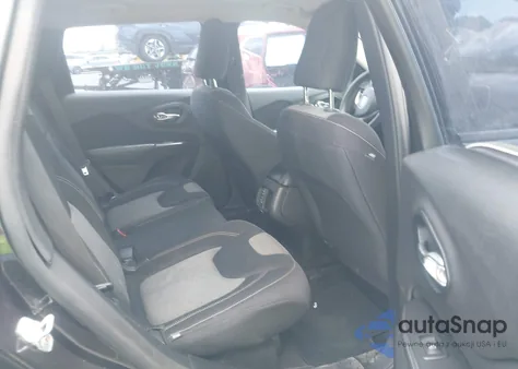 2014 Jeep Cherokee Sport z USA, uszkodzony, nr VIN 1C4PJLAB5EW104680